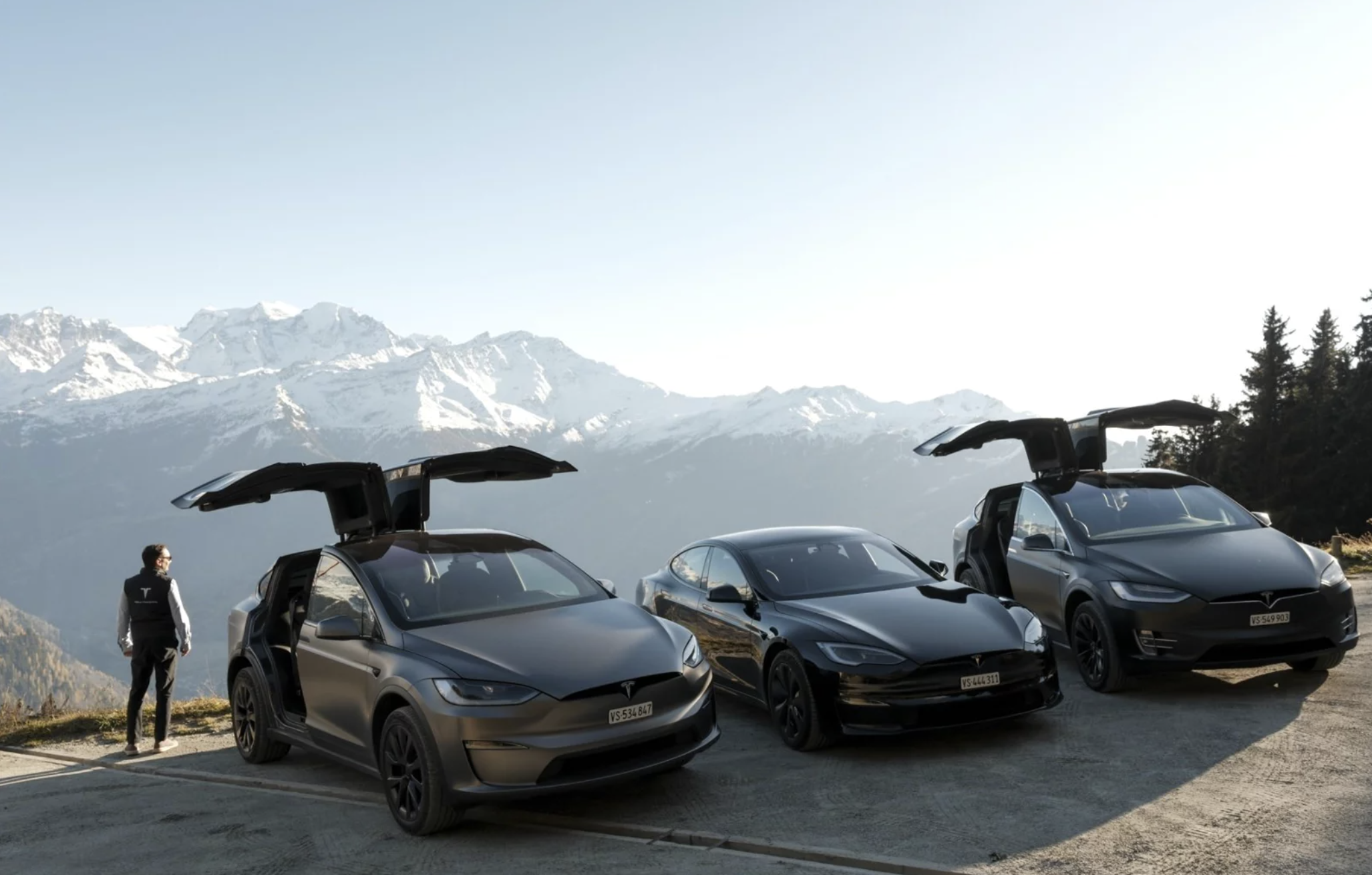 Tesla airport transfers Verbier switzerland