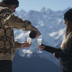 Glacier Heli Flight with Champagne Stop over Verbier (2-4 People)