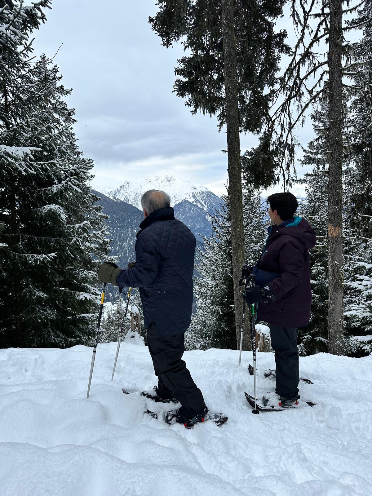 snowshoeing in verbier